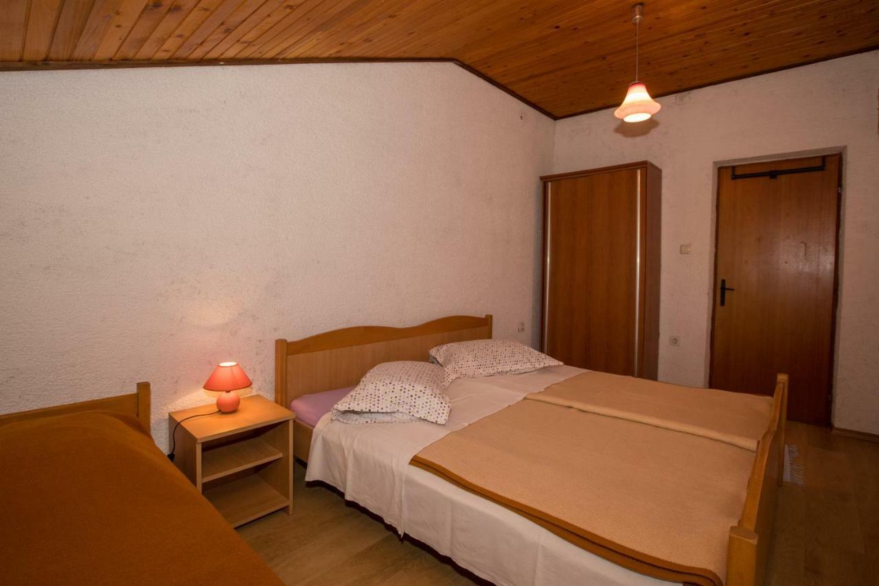 Apartments Renata Kampor エクステリア 写真