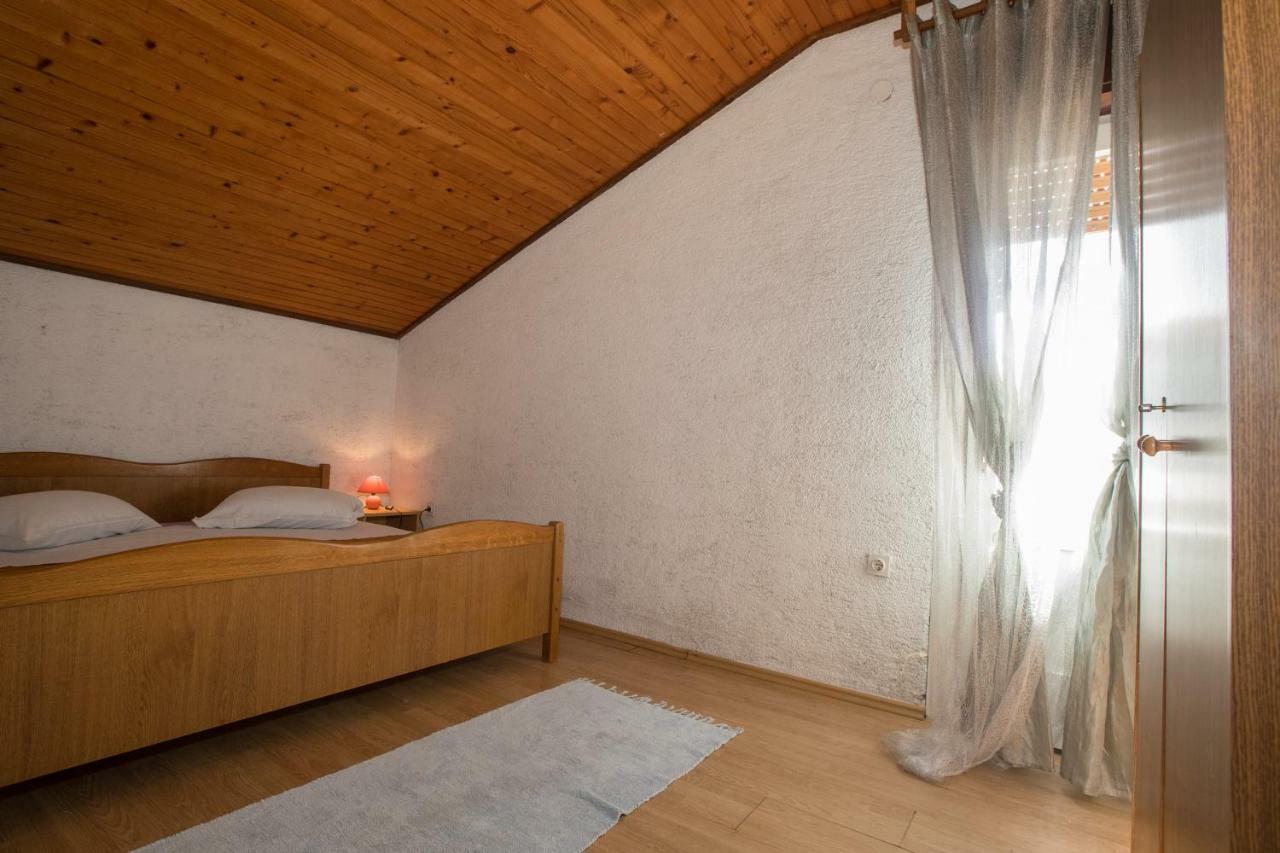 Apartments Renata Kampor エクステリア 写真