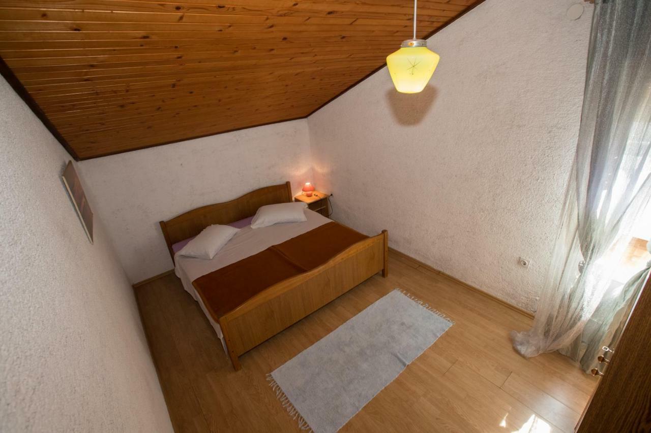 Apartments Renata Kampor エクステリア 写真